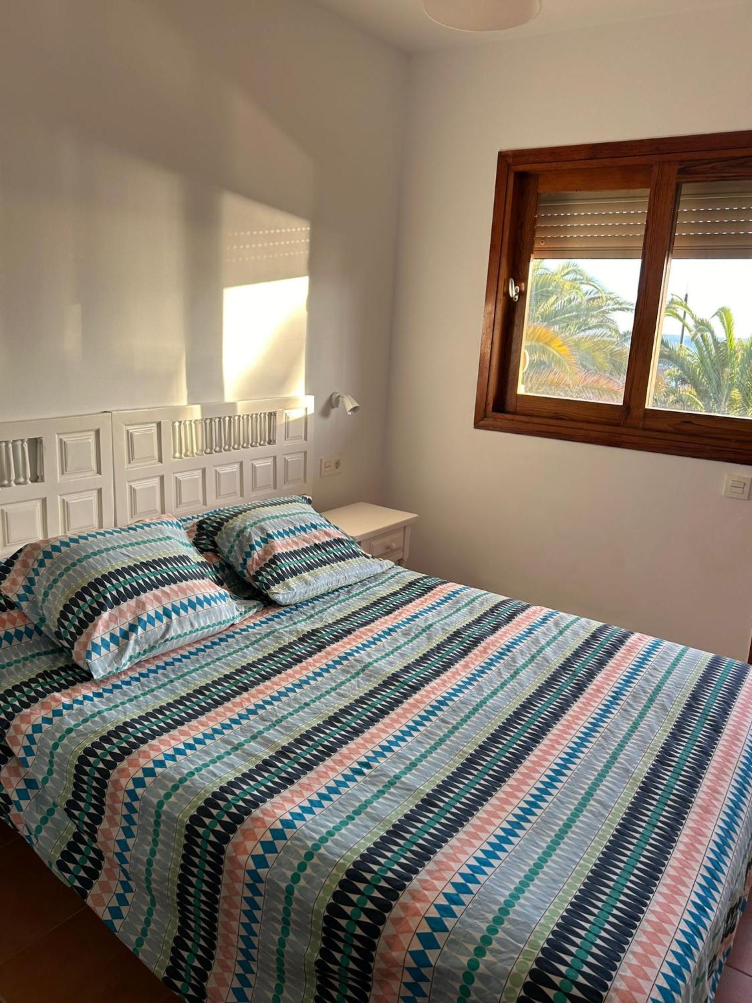 Prime Beachfront Location, Free Parking, Steps To The Sand Los Cristianos  Exterior foto